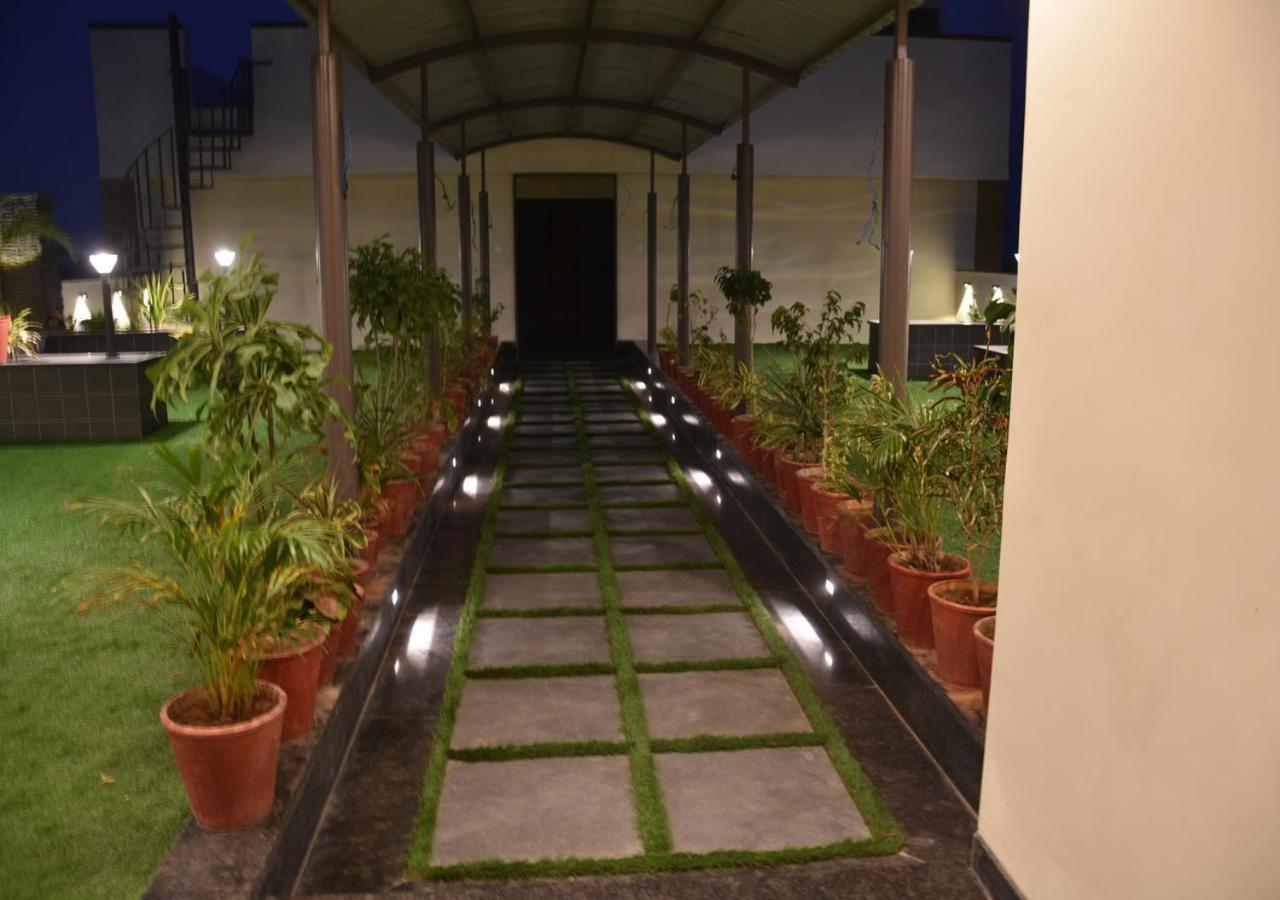 Hotel Shanti Vilas Baran Exterior foto